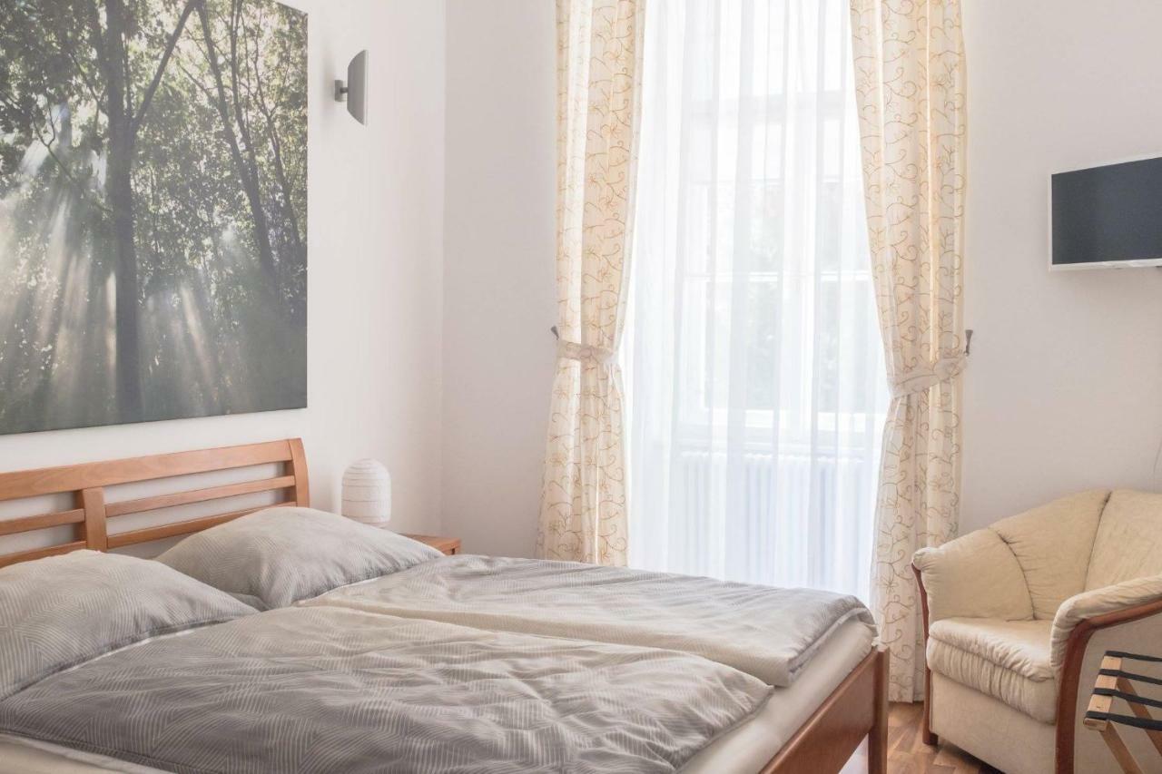 Spacious Old Town Luxury Apartment Linz Exterior foto